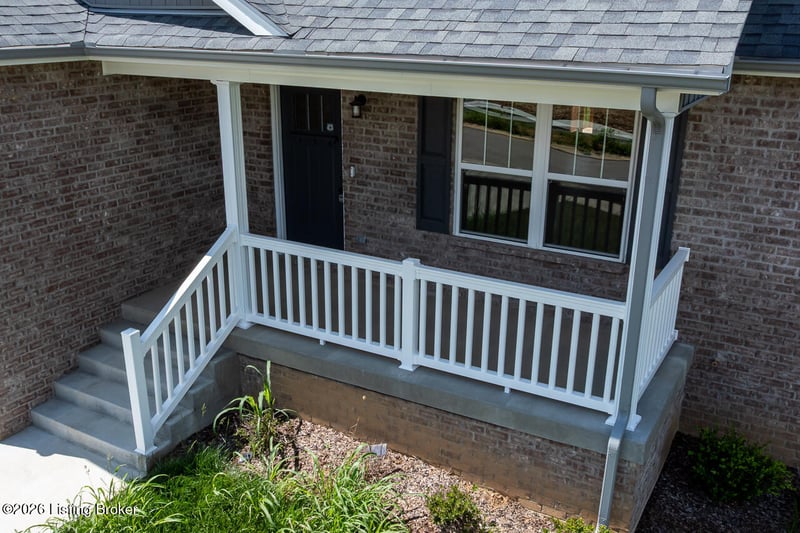 148 Wooded Glen Dr, Mt Washington, KY 40047
