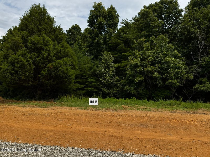 15 Freedom Estate Rd, Clarkson, KY 42726