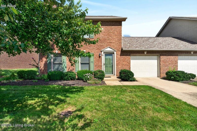 15 Trace Ln, Shelbyville, KY 40065