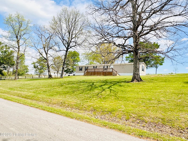 150 Higgs Rd, Caneyville, KY 42721