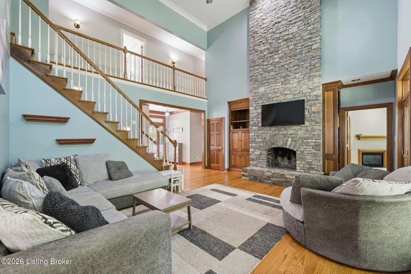 1502 Cowdrey Park Ln, Louisville, KY 40245