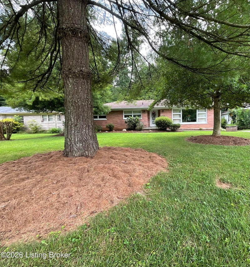 1508 Turquoise Dr, Louisville, KY 40214