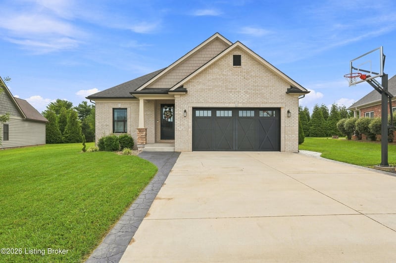 151 Remington Dr, Bardstown, KY 40004