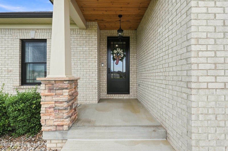 151 Remington Dr, Bardstown, KY 40004