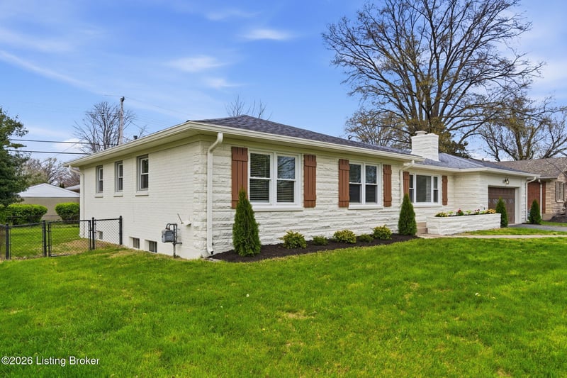 1510 Vivian Ln, Louisville, KY 40205