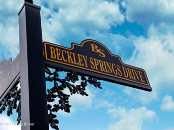 15107 Beckley Spgs Dr, Louisville, KY 40245