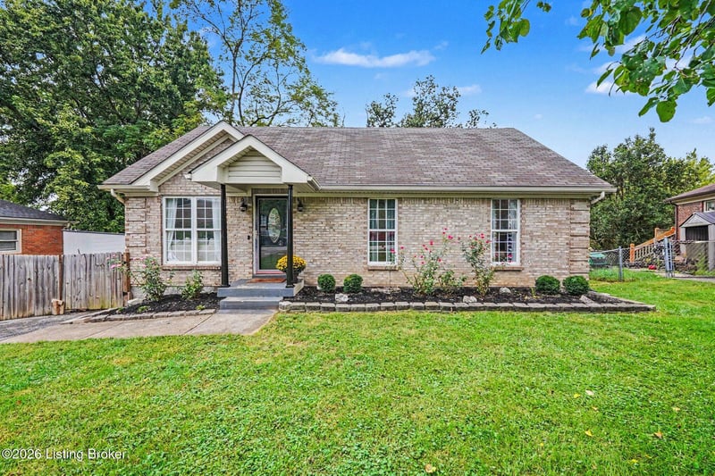 1513 Daverman Dr, La Grange, KY 40031