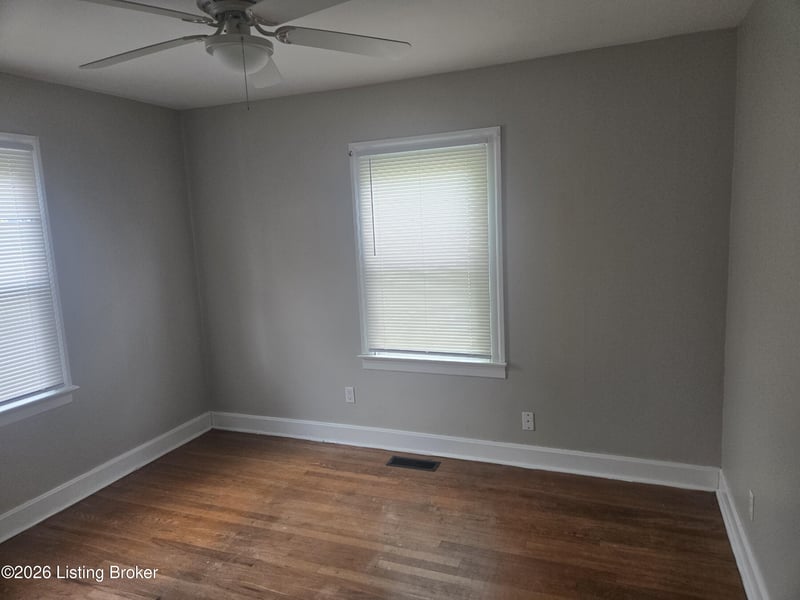 1515 Huntoon Ave, Louisville, KY 40215
