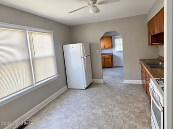 1515 Huntoon Ave, Louisville, KY 40215