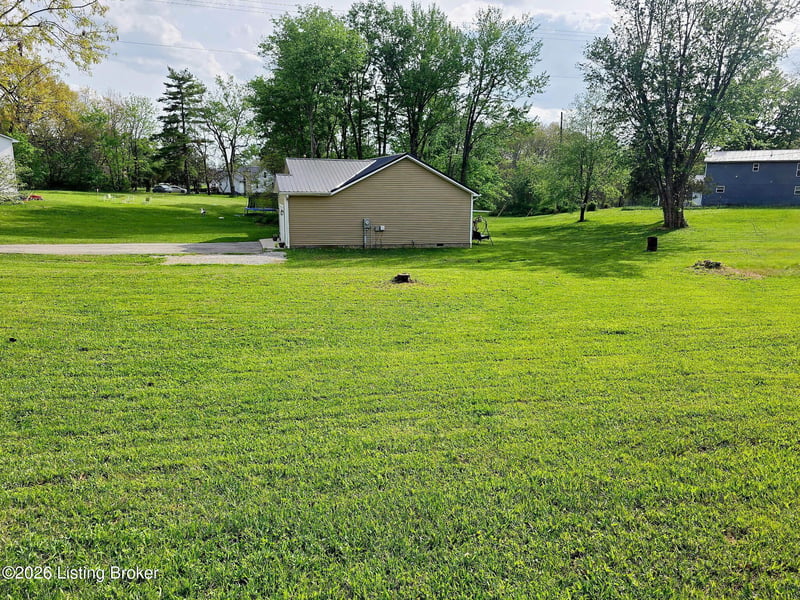 1518 Deering Ln, Radcliff, KY 40160