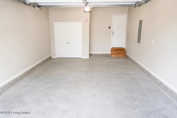 1518 Deering Ln, Radcliff, KY 40160
