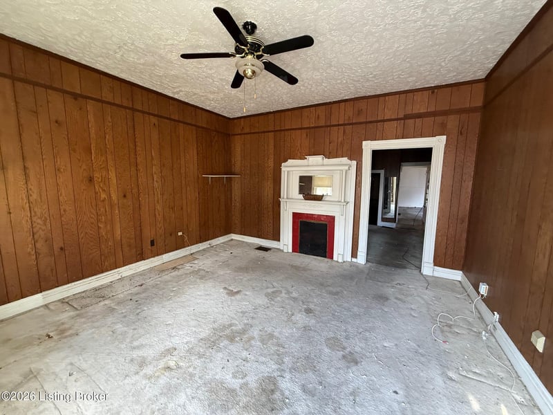 1523 W Oak St, Louisville, KY 40210