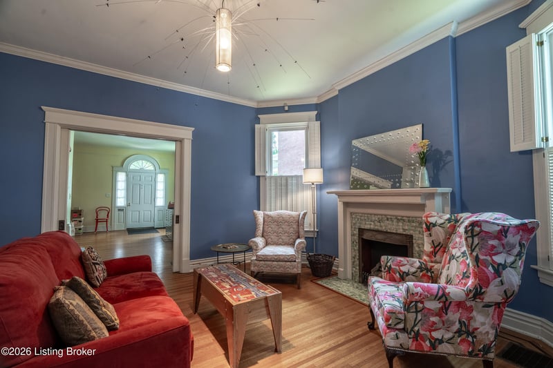 1525 Rosewood Ave, Louisville, KY 40204
