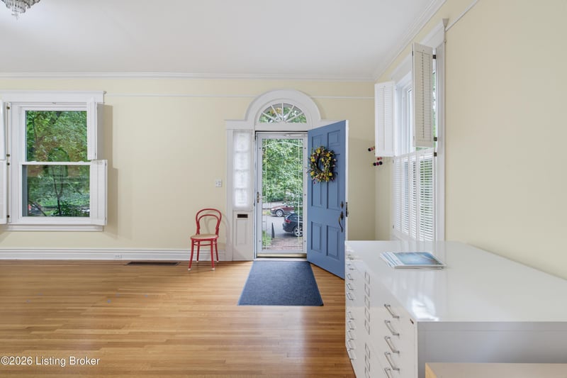 1525 Rosewood Ave, Louisville, KY 40204