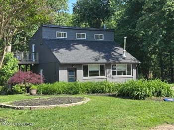 1529 Riverside Dr, Prospect, KY 40059