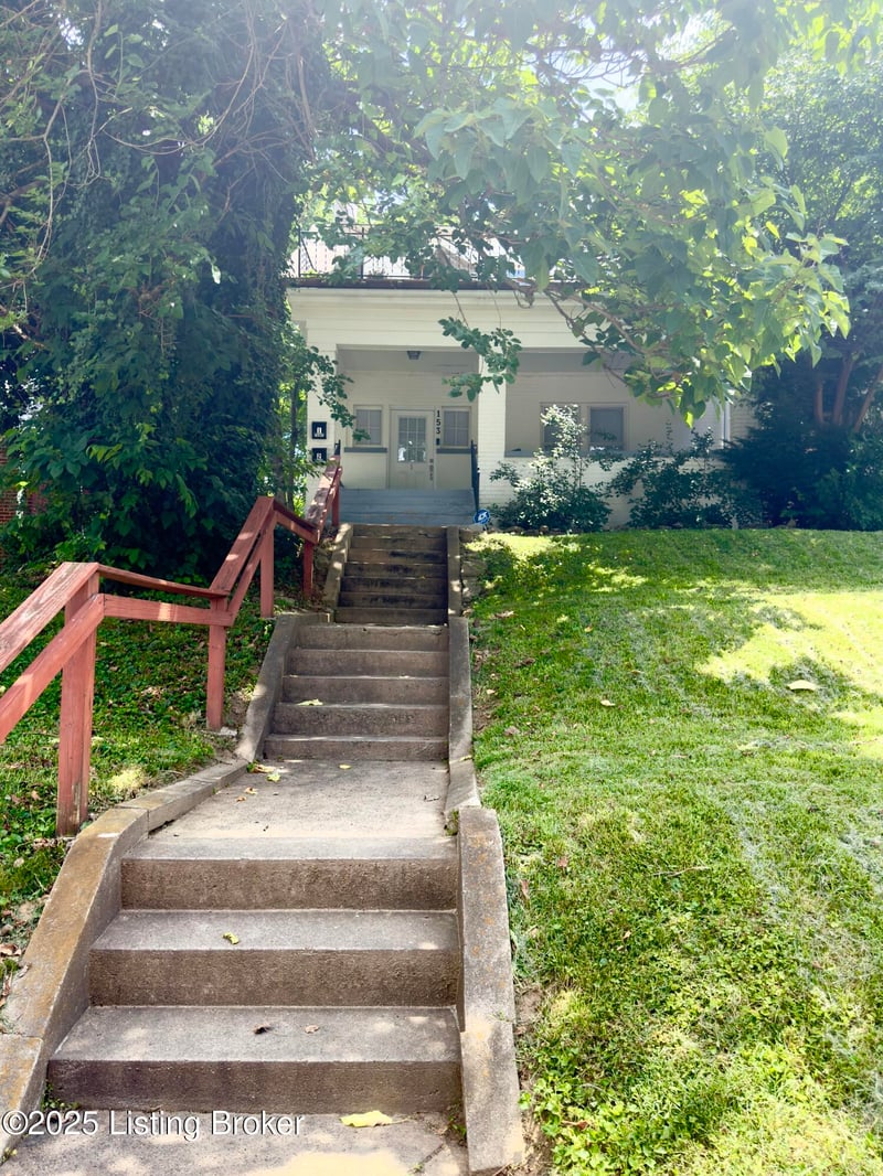 153 N Bellaire Ave, Louisville, KY 40206