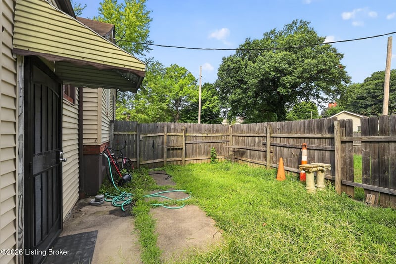 1535 Wurtele Ave, Louisville, KY 40208