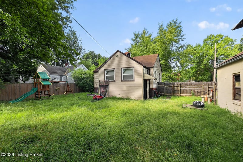 1535 Wurtele Ave, Louisville, KY 40208