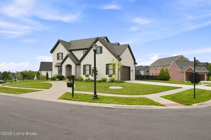 1541 Lincoln Hill Way, Louisville, KY 40245