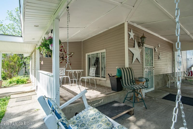 1543 Jim Clark Rd, New Haven, KY 40051