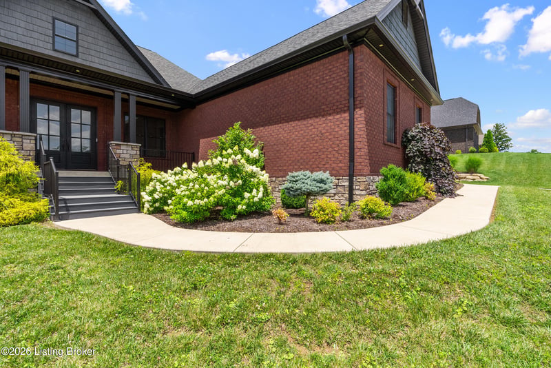 155 Goodlett Kilner Ct, Mt Washington, KY 40047