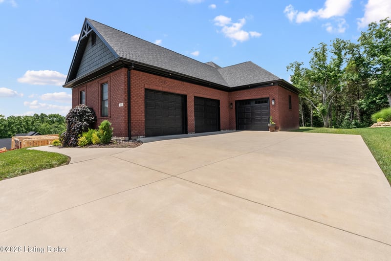 155 Goodlett Kilner Ct, Mt Washington, KY 40047