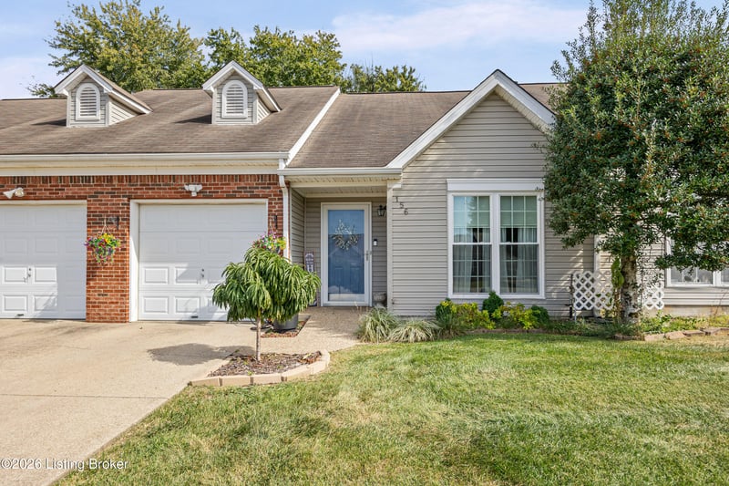 156 Frank Ln, Mt Washington, KY 40047