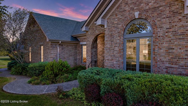 156 Willow Wood Dr, Mt Washington, KY 40047