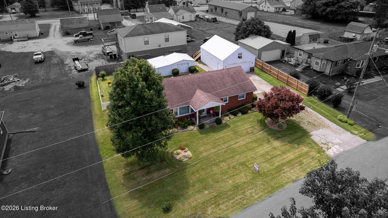 157 Stout St, Mt Washington, KY 40047