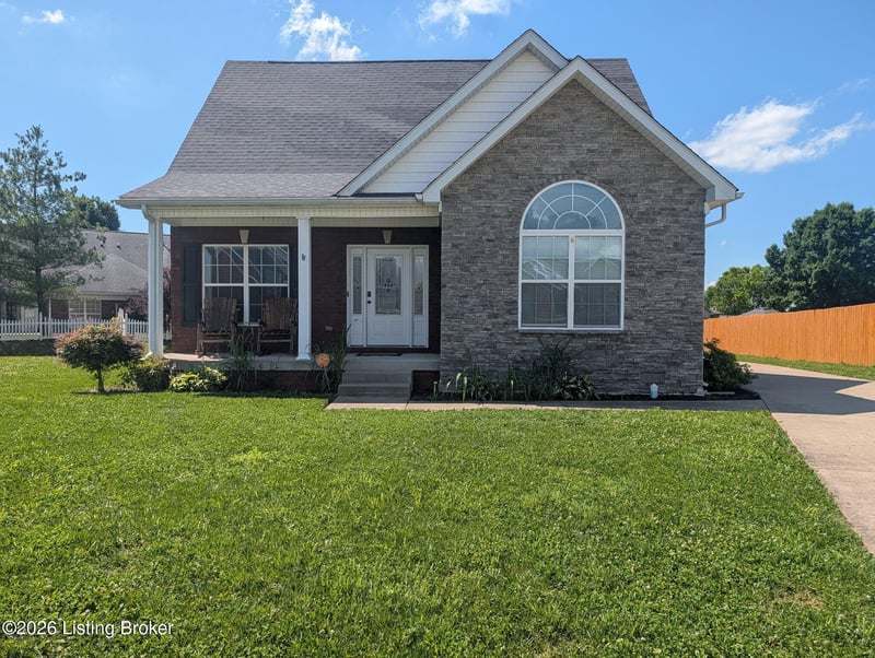 158 Elder Glen Ct, Mt Washington, KY 40047