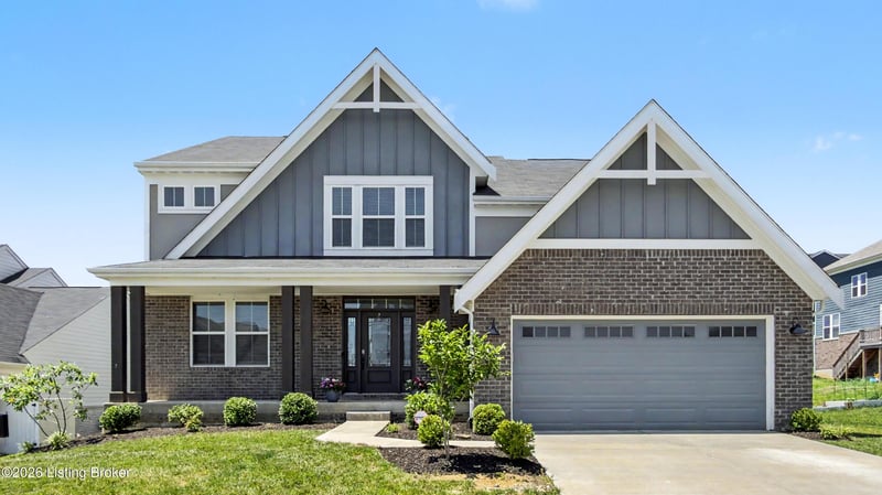 15802 Stonehouse Ct, Louisville, KY 40245