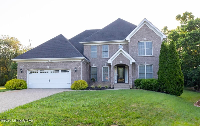 15803 Northville Pl, Louisville, KY 40245