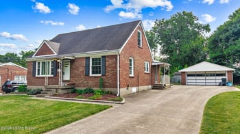 1582 Raydale Dr, Louisville, KY 40219
