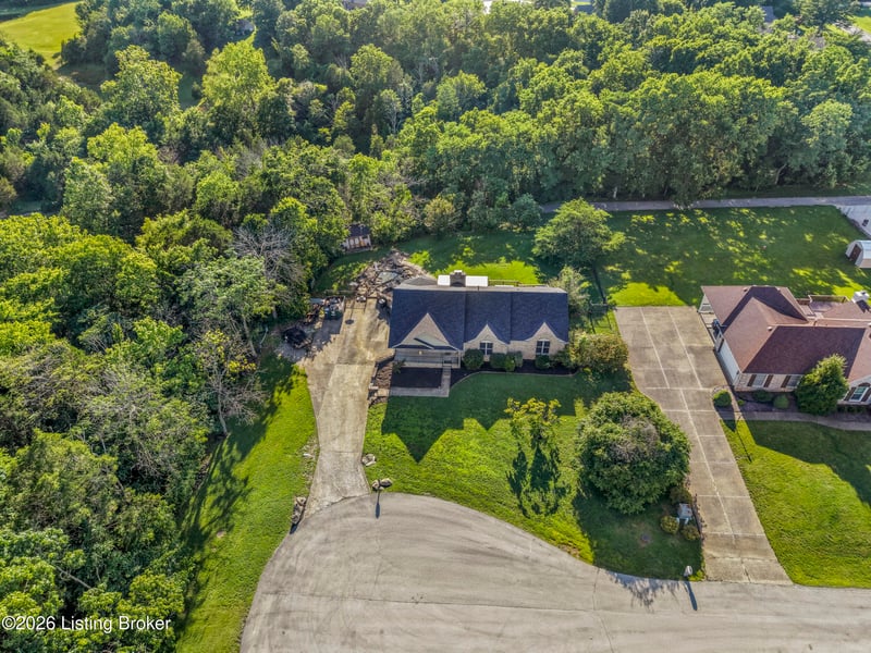 159 Darby Dan Cir, Mt Washington, KY 40047