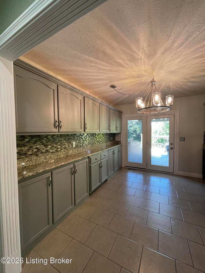 159 Wiltshire Ave, Vine Grove, KY 40175