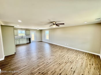 1592 Old Perryville Loop, Springfield, KY 40069