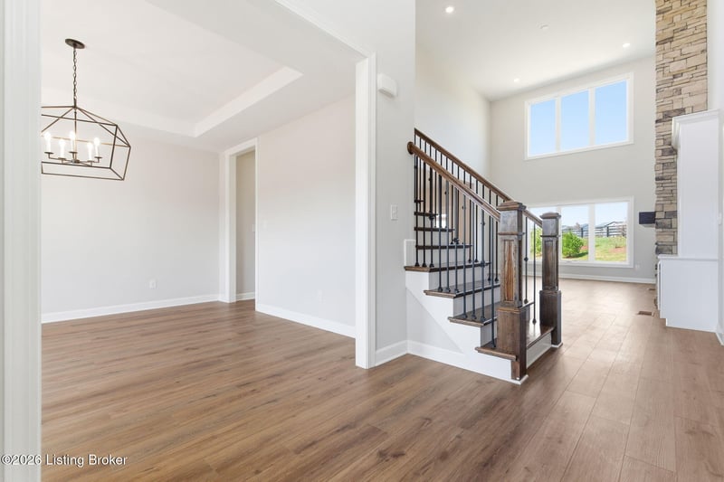 15967 Cumberland Lake Cir, Louisville, KY 40245