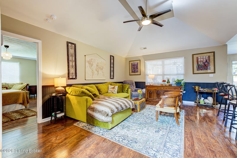 1599 Overlook Cir, Shelbyville, KY 40065