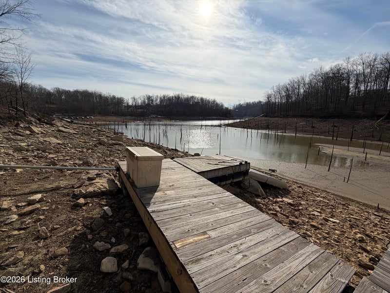 160 Moutardier Bay Dr, Leitchfield, KY 42754