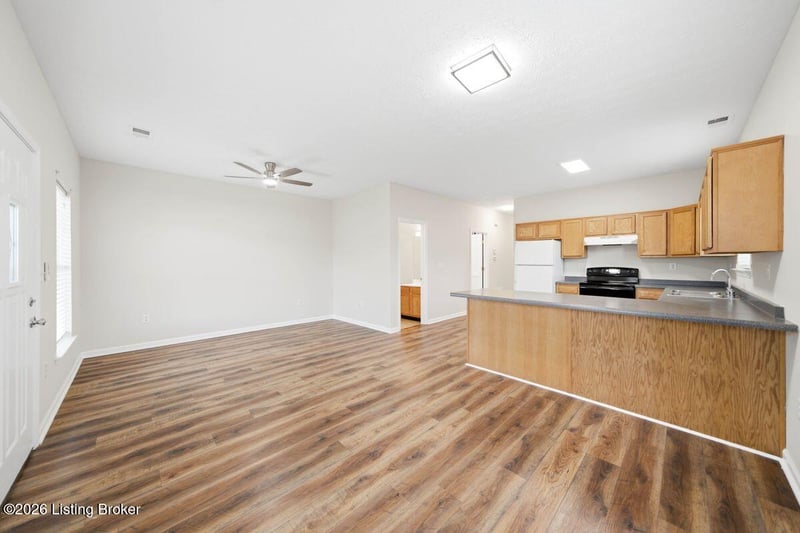 1600 Frank Stanley Sr Ct, Louisville, KY 40211