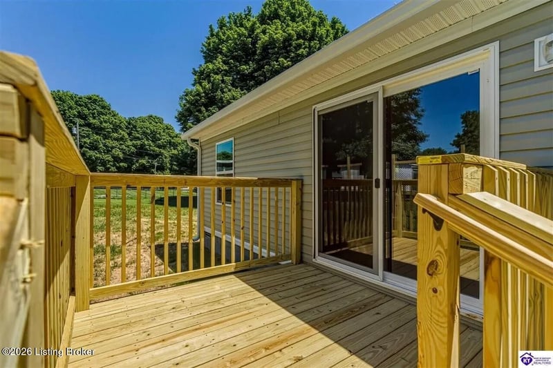 1601 Crume Rd, Vine Grove, KY 40175