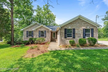 1601 Spinner Pl, La Grange, KY 40031