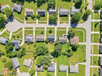 1604 Acosta Ct, La Grange, KY 40031