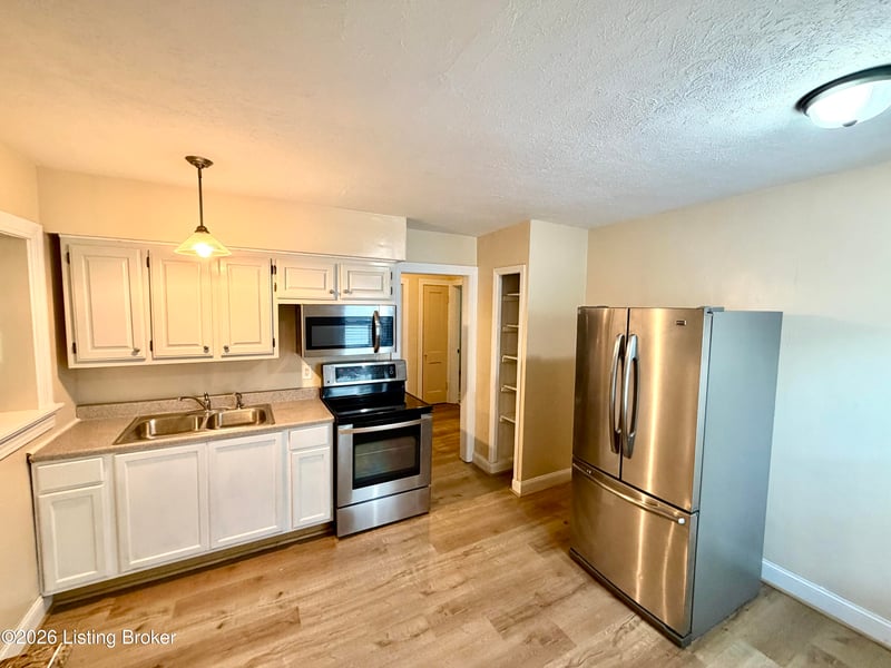 1604 S 31st St, Louisville, KY 40211