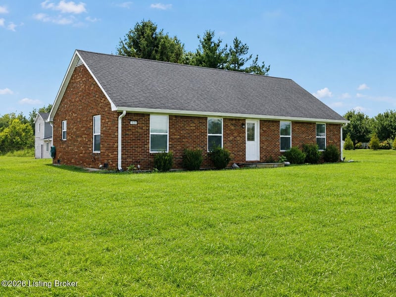 1604 Saint John Rd, Elizabethtown, KY 42701
