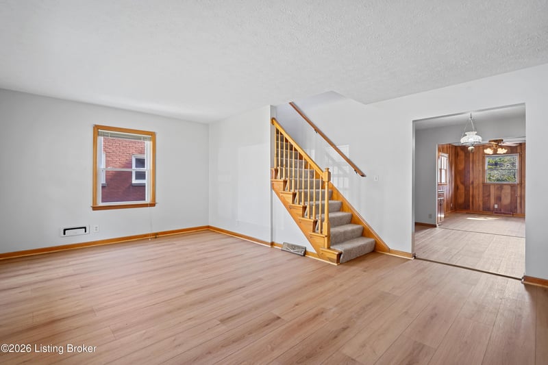 1606 Ehrler Dr, Louisville, KY 40213