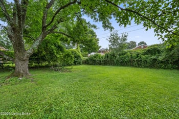 1608 Dunbarton Wynde, Louisville, KY 40205