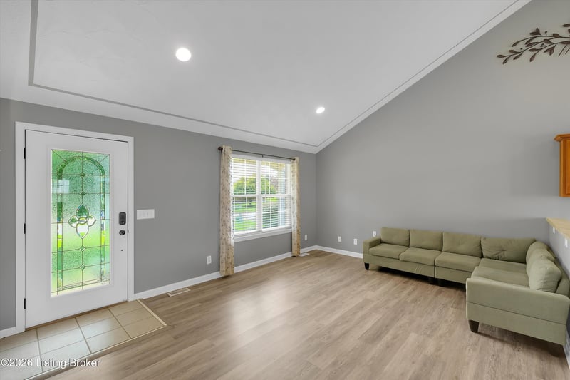 161 Deer Park Way, Mt Washington, KY 40047