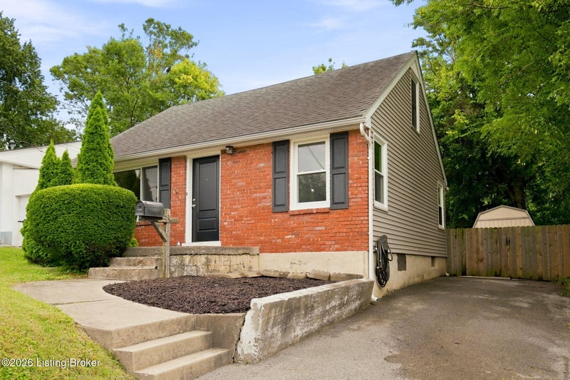 1610 Grove Ave, Louisville, KY 40213