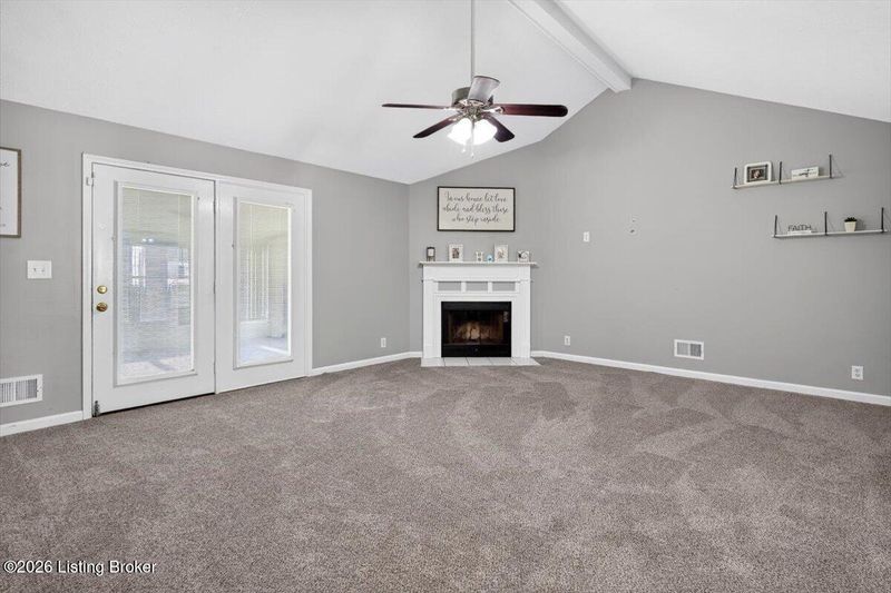 1611 Fitzgerald Ct, La Grange, KY 40031